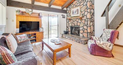 4 Mi to Forbidden Caverns: Mtn-view Hideaway!