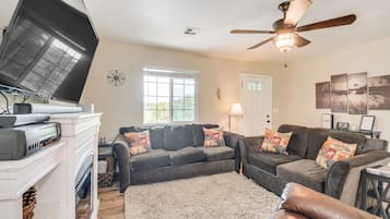 Casa (2 Bedrooms) | Interior