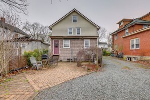 Apartment (2 Bedrooms) | Interior - Walkable Dtwn Townhome Near Campus & Palmer Square (Princeton)