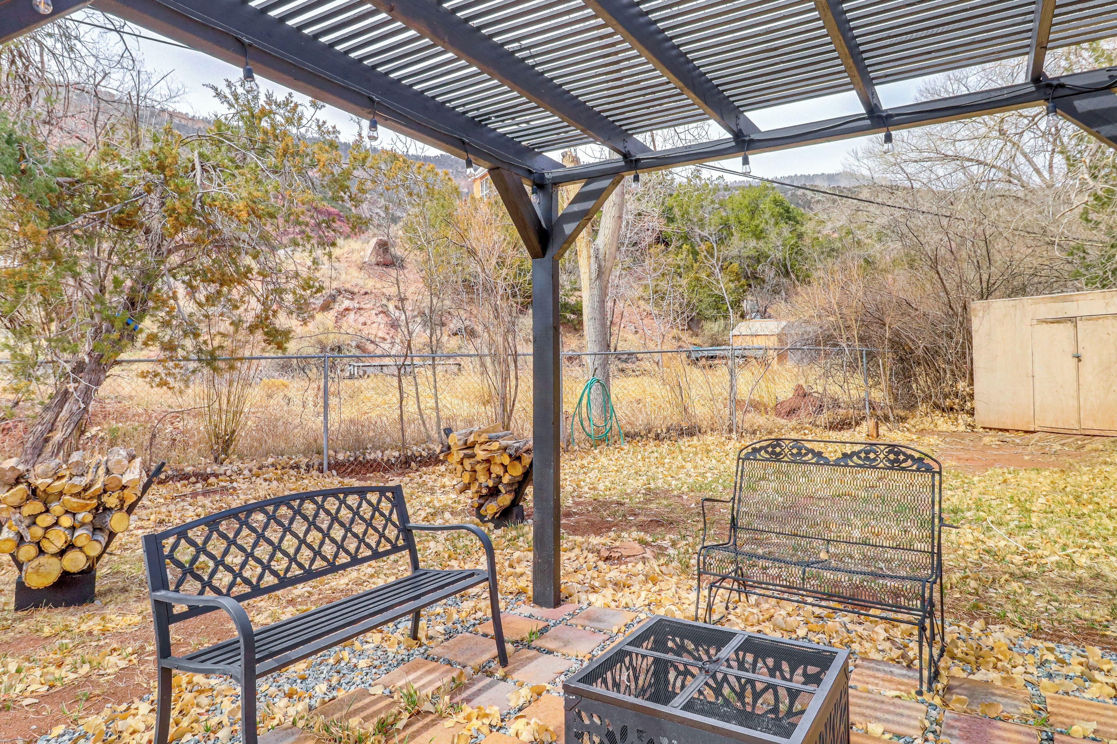 House (2 Bedrooms) | Interior