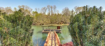 Private Dock: 'the River House' in Heber Springs!