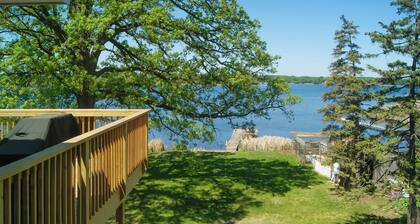 Waterfront Eagle Lake Home w/ Yard & Deck