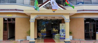 The 818 Hotel Ol Kalou