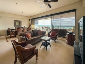 Apartment | 2 bedrooms, Internet - The Beachfront Oasis (Puerto Peñasco)