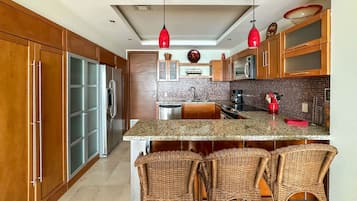 Apartment | 2 bedrooms, Internet