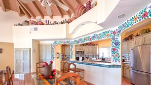 House | 4 bedrooms - Your Beachfront Escape Close to Everything (Puerto Peñasco)