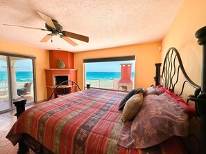 4 bedrooms - Your Beachfront Escape Close to Everything (Puerto Peñasco)