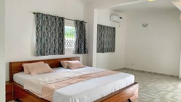 1 多间卧室、免费 WiFi、床单