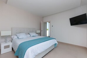 Casa, para fumadores | 3 habitaciones 