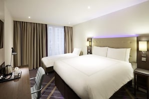 Chambre Triple Familiale