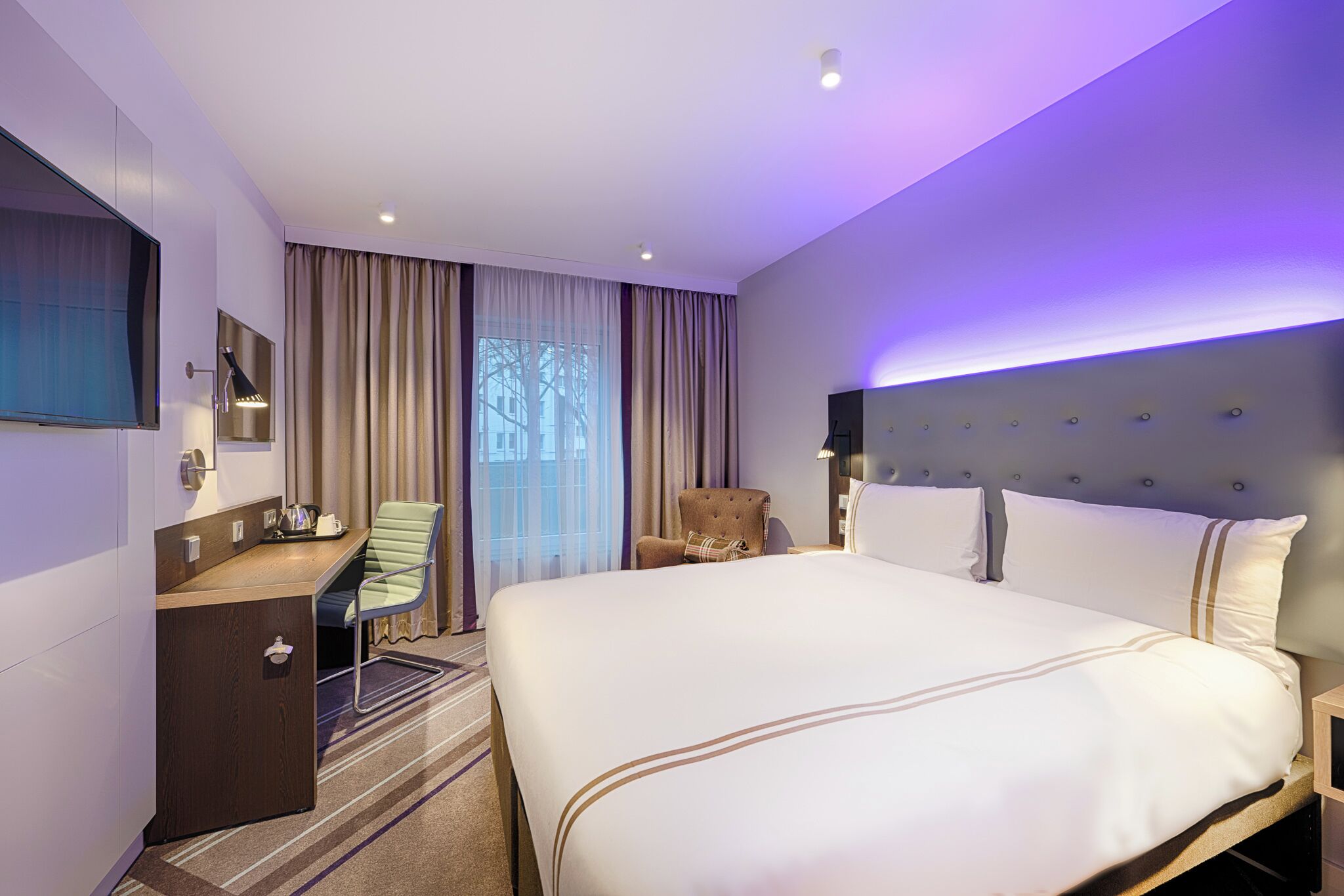 Superior Double Room | Soundproofing, WiFi (free), bed sheets