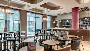 Daily buffet breakfast (EUR 17.9 per person)