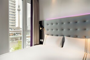 Double Room, Mobility Accessible (Barrier Free Room) | Soundproofing, WiFi, bed sheets - Premier Inn Berlin Alexanderplatz (Berlin)