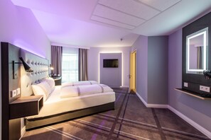 Soundproofing, iron/ironing board, free WiFi, bed sheets - Premier Inn Stuttgart Feuerbach (Stuttgart)