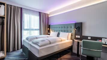 Standard-Doppel- oder -Zweibettzimmer | Schallisolierte Zimmer, Bügeleisen/Bügelbrett, kostenloses WLAN