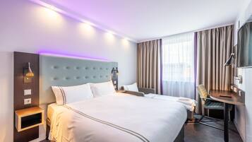 Standard-Dreibettzimmer | Schallisolierte Zimmer, kostenloses WLAN, Bettwäsche