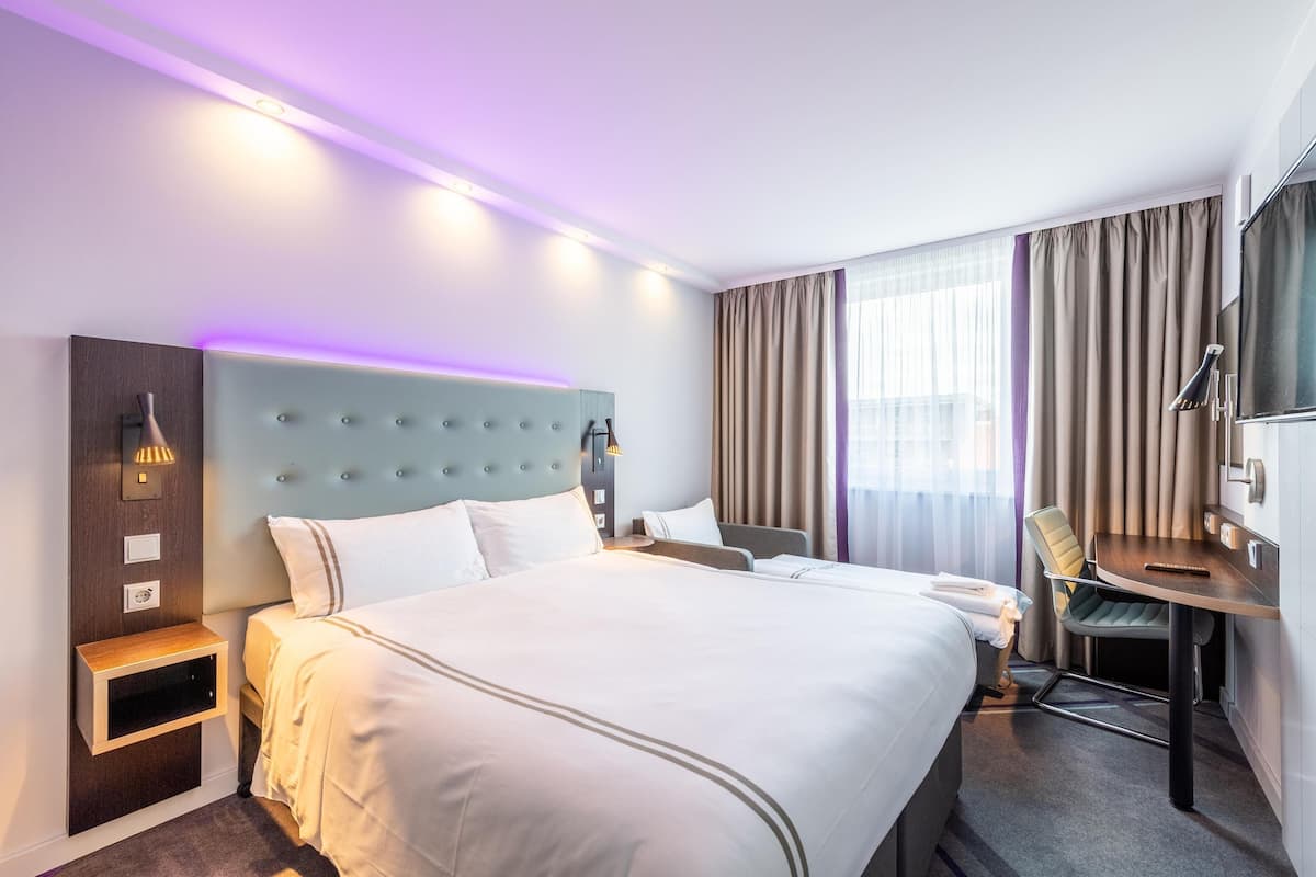 Family Triple Room | 1 bedroom, free WiFi
