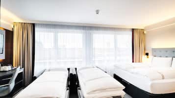 Soundproofing, free WiFi, bed sheets