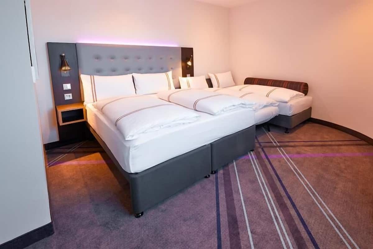 Family Quadruple Room | 1 bedroom, free WiFi