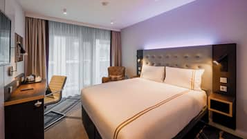 Standard Double Room | Soundproofing, free WiFi