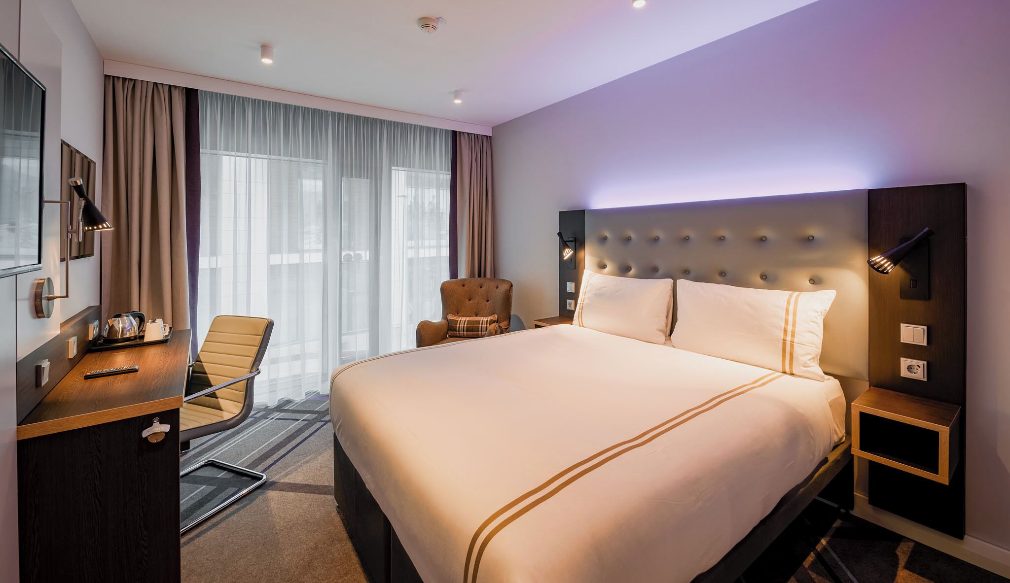 Soundproofing, iron/ironing board, free WiFi, bed sheets