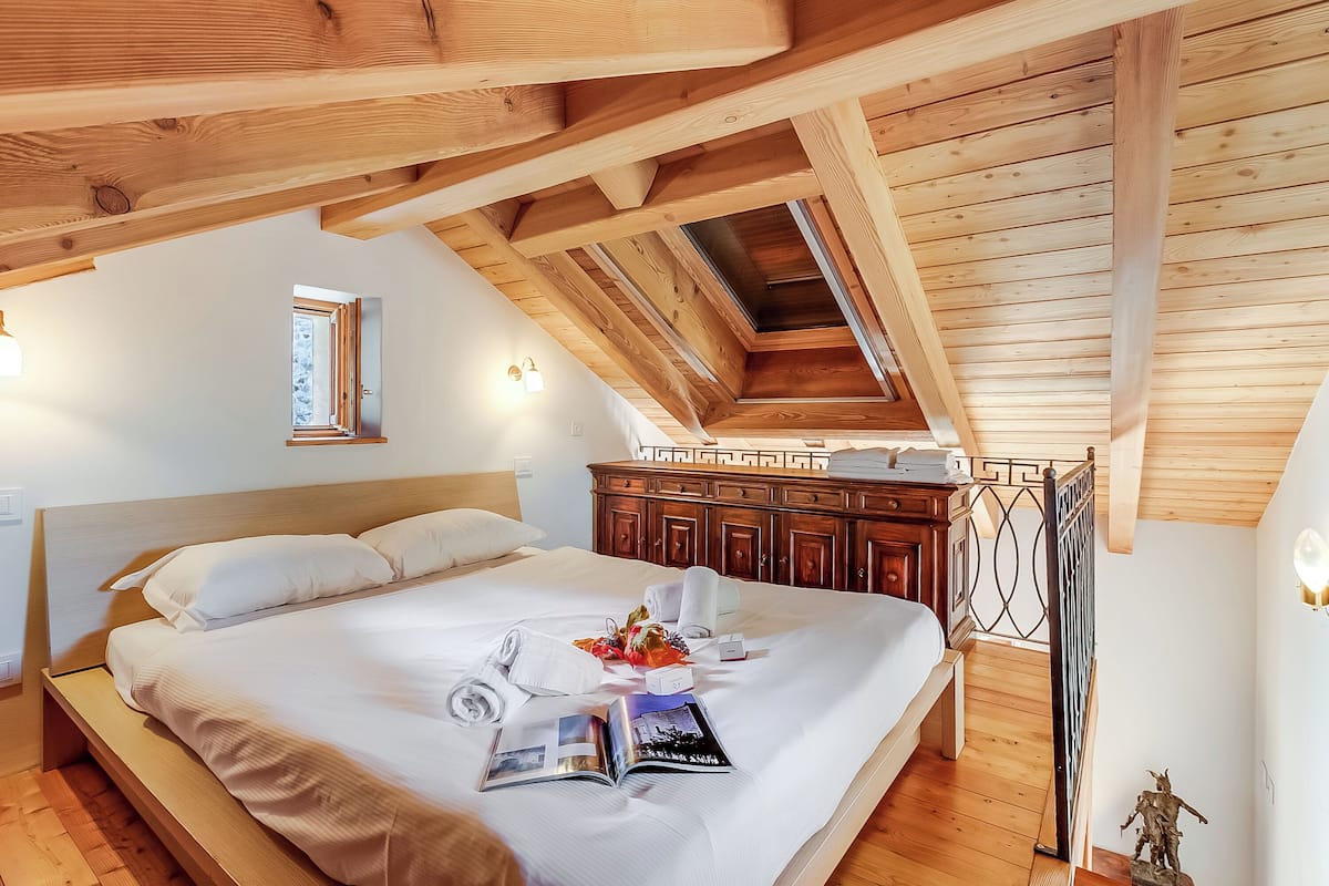 2 habitaciones y ropa de cama