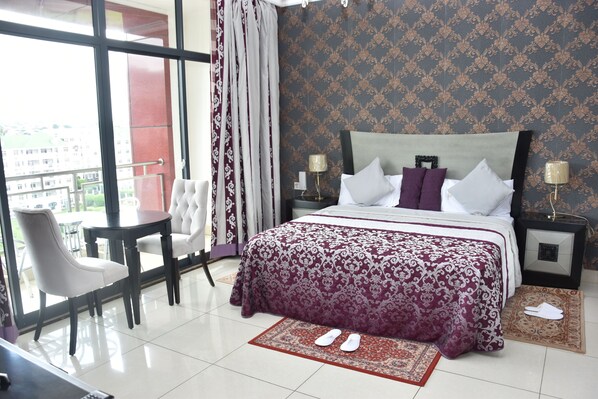 Habitación individual básica, vista a la ciudad | Cortinas blackout y wifi gratis 