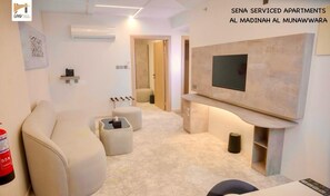 Family Apartment, 2 Bedrooms, Kitchen | Living area