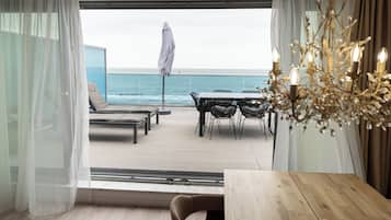 Deluxe Penthouse, Sea View | Terrace/patio