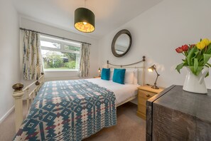3 Schlafzimmer, Bügeleisen/Bügelbrett, Reisekinderbett, WLAN
