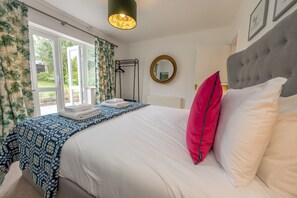 3 Schlafzimmer, Bügeleisen/Bügelbrett, Reisekinderbett, WLAN