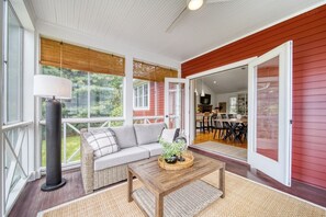 TV connectée, cheminée