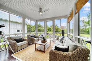 TV connectée, cheminée