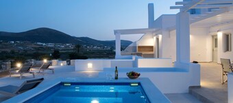 Happy 2-bedroom sea View House Pool Jacuzzi