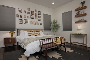 3 Schlafzimmer, Schreibtisch, Bügeleisen/Bügelbrett, kostenloses WLAN