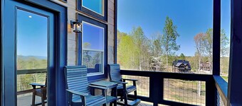 Splashin in the Wildflower | Private Heated Pool, Pet Friendly, Hot Tub