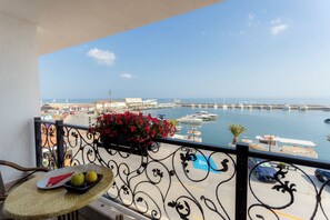 패밀리 스튜디오, 발코니, 바다 전망 | 숙박 시설 구내