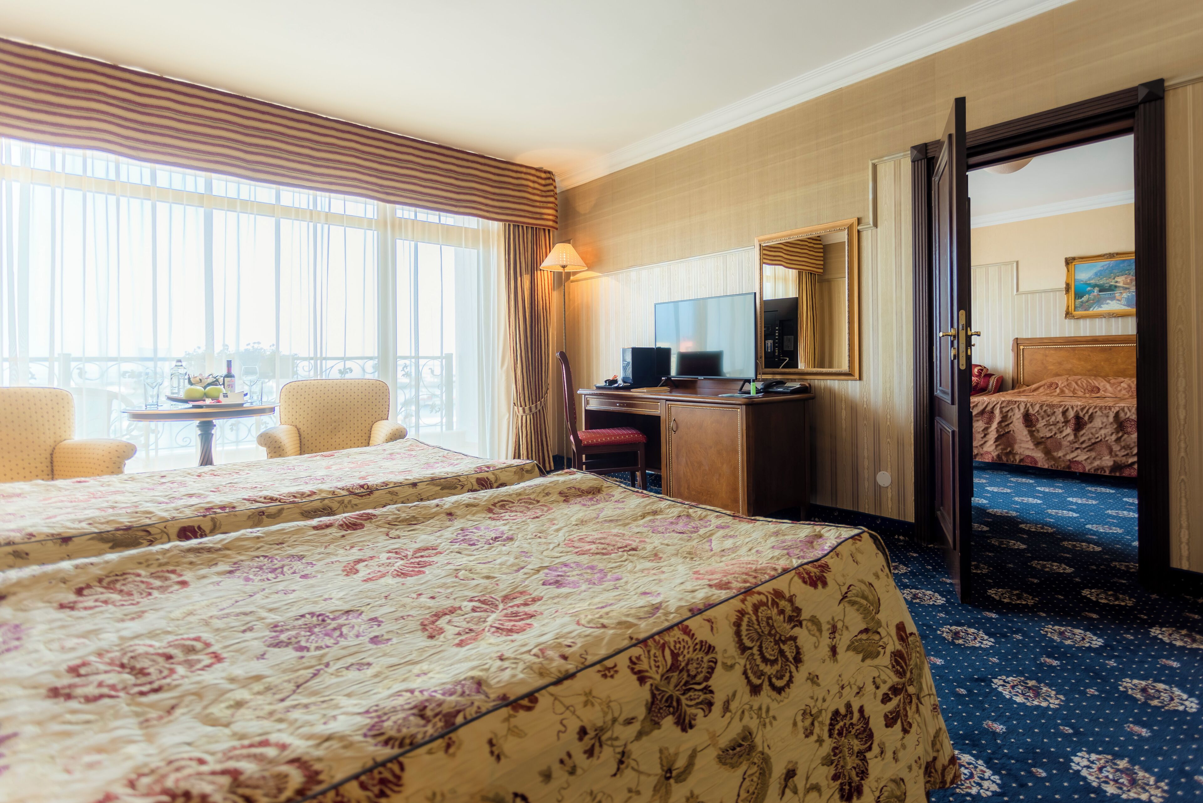 Familie-studiolejlighed - balkon - havudsigt | Skrivebord, arbejdsområde til bærbare computere, gratis Wi-Fi