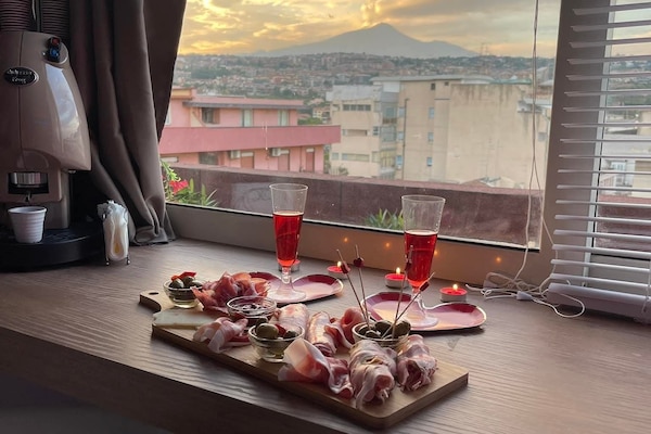 Classic Suite, Sea View | Mountain view