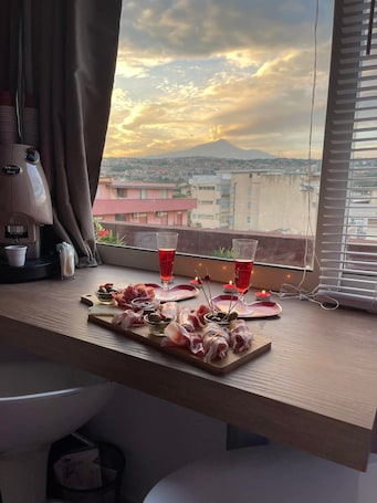 Classic Suite, Sea View | Mountain view. Le Suite Del Lungomare Catania