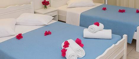 1 غرفة نوم ومكواة/لوح كي وسرير سفر وواي فاي