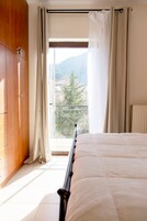 1 habitación, escritorio y sistema de insonorización 