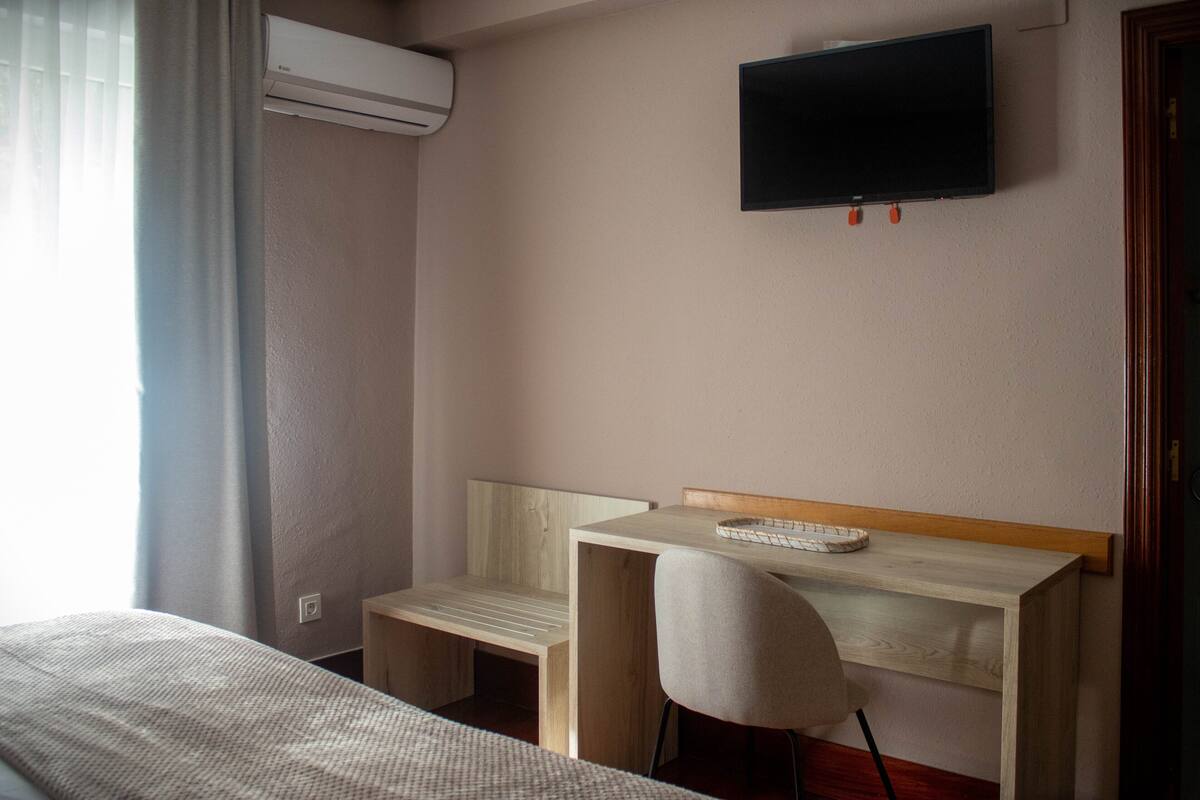 Classic Twin Room, Multiple Beds, Mountain View | Desk, laptop workspace, WiFi (free)