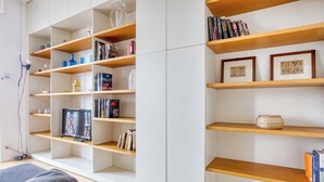 Leilighet – comfort, byutsikt | Oppholdsområde