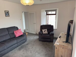 TV - Withi-gill - Cottage - Bay of Ireland Views (Stromness)