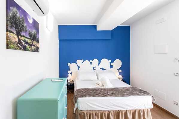 1 chambre, Wi-Fi gratuit, draps fournis