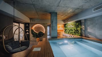 Piscina interna