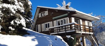 Chalet vallée d'Ossau (64) 5mn walk from Laruns village center - 8 people