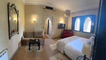 Double Room | Free WiFi