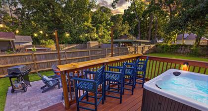 Hot Tub âą Fire Pit âą Nespresso âą Vinyl âą Peaceful & Cozy Niceville Retreat